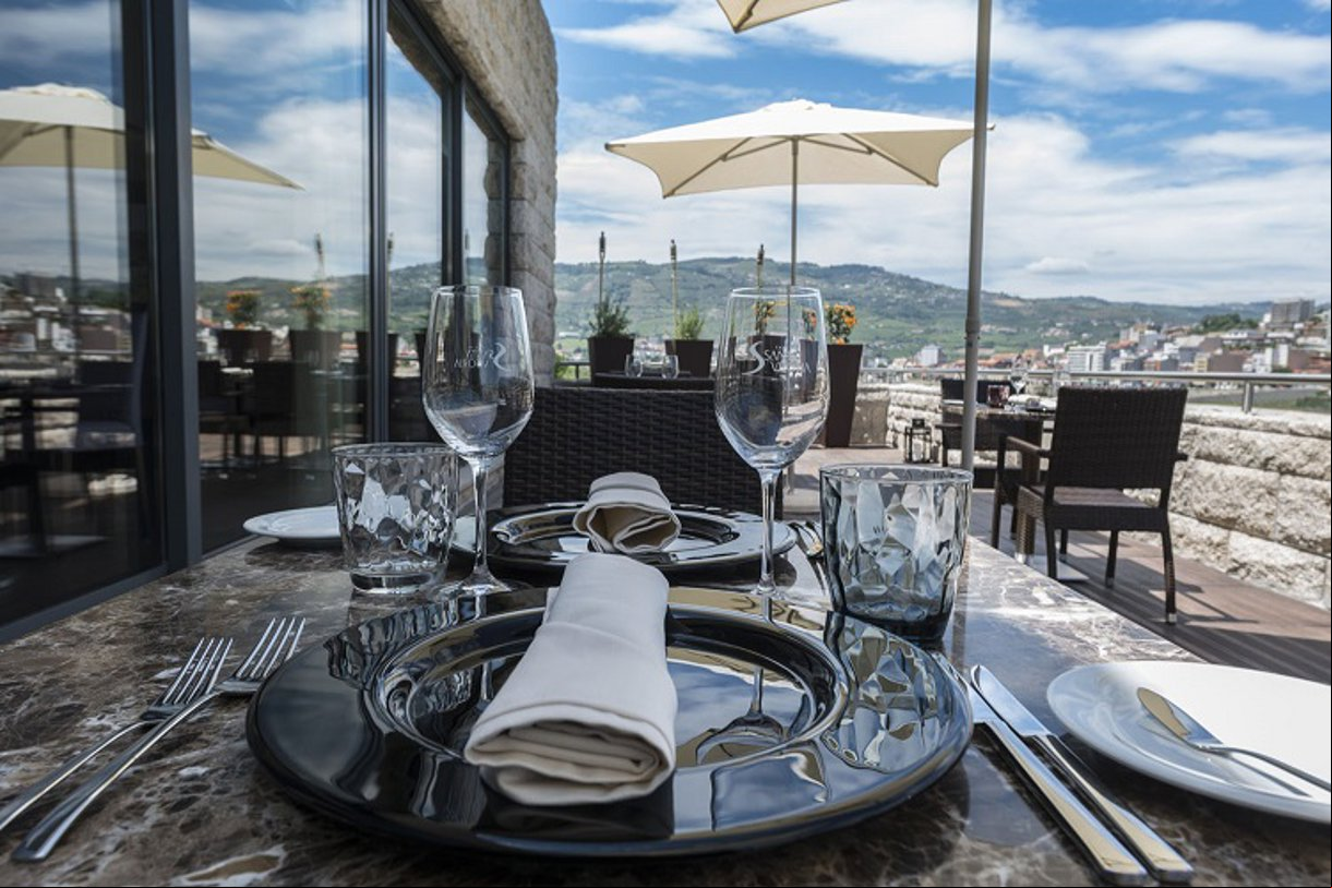 VG Douro Restaurante 16 Serviços